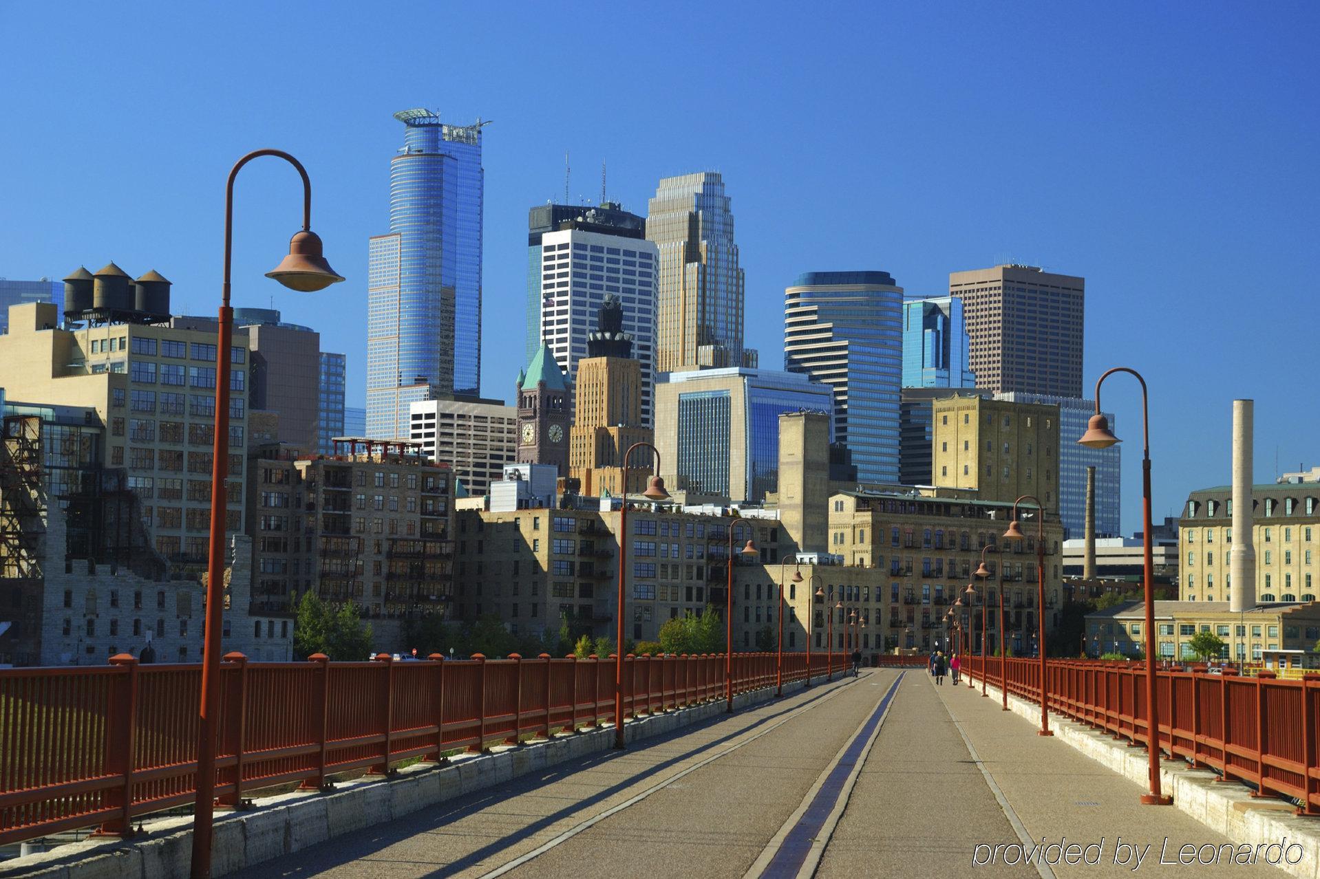 Residence Inn Minneapolis Downtown At The Depot Exterior photo